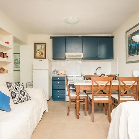 Barbati Beach Bungalow Екстер'єр фото